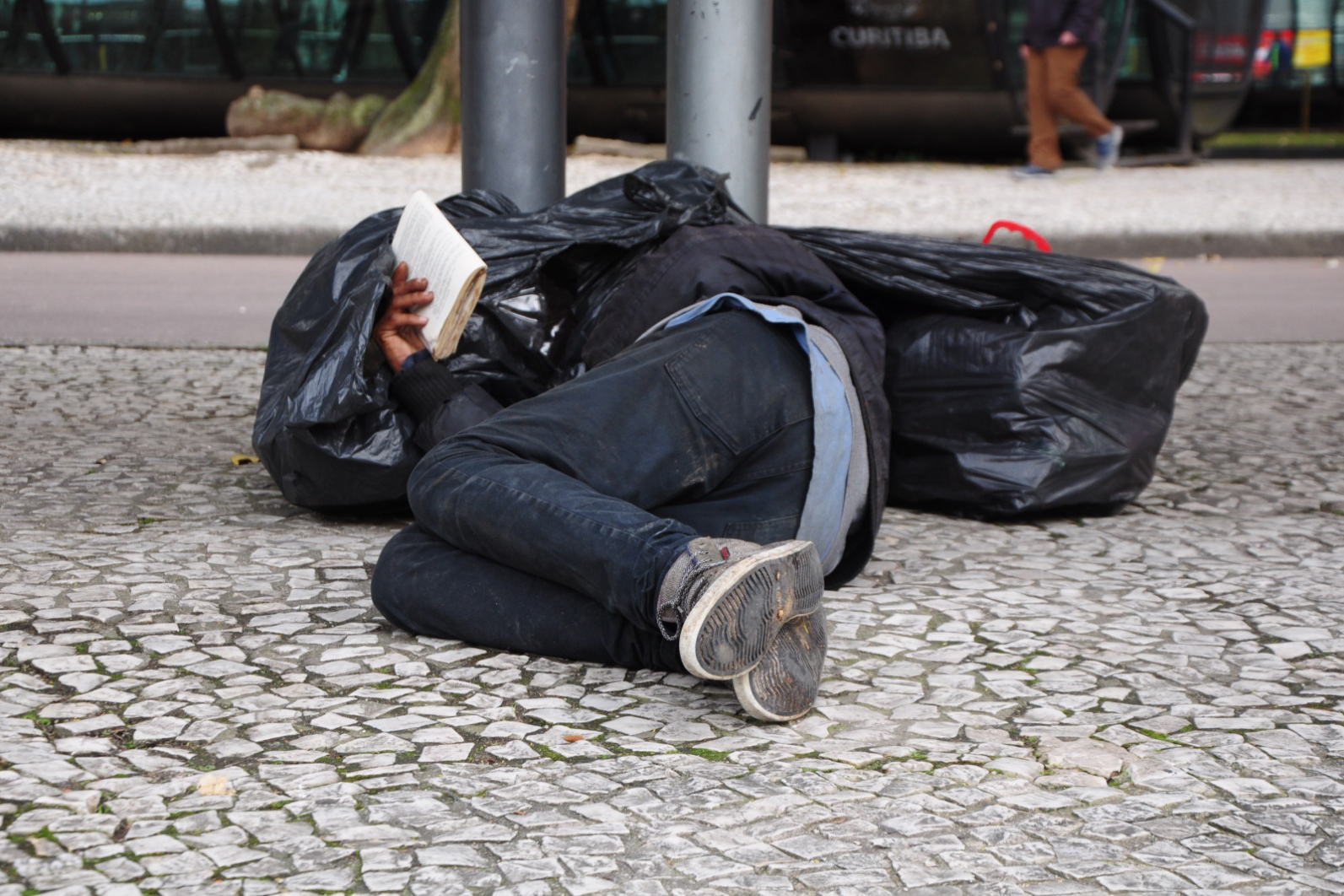 Vereadora de Ourinhos propõe ação regional para enfrentar aumento da população em situação de rua